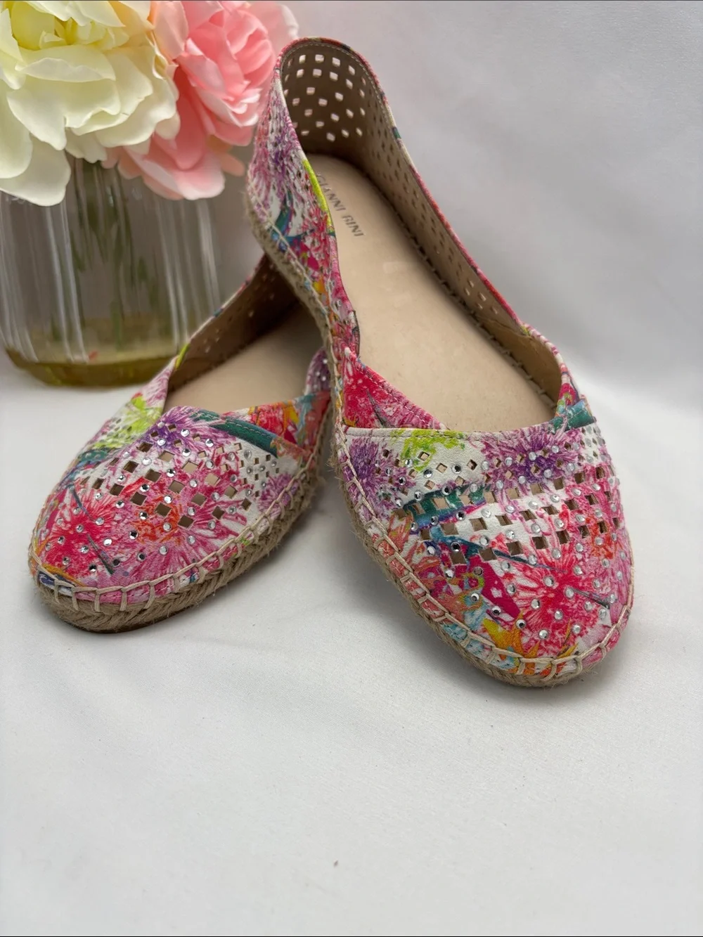 Gianni Bini Multicolor Floral‎ Rhinestone Espadrille Flats Women’s 8 #347